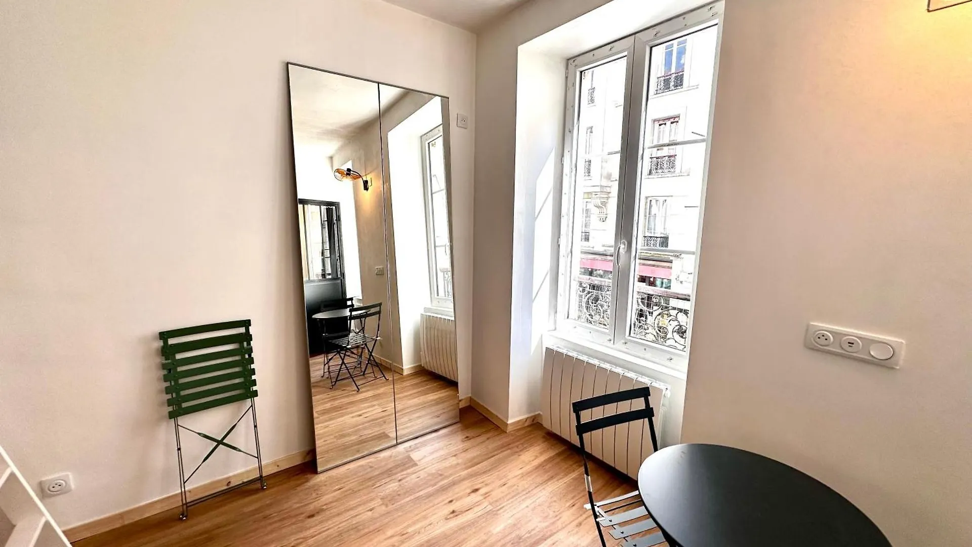 Apartman Sunny Paris Studio In The Heart Of 11Eme