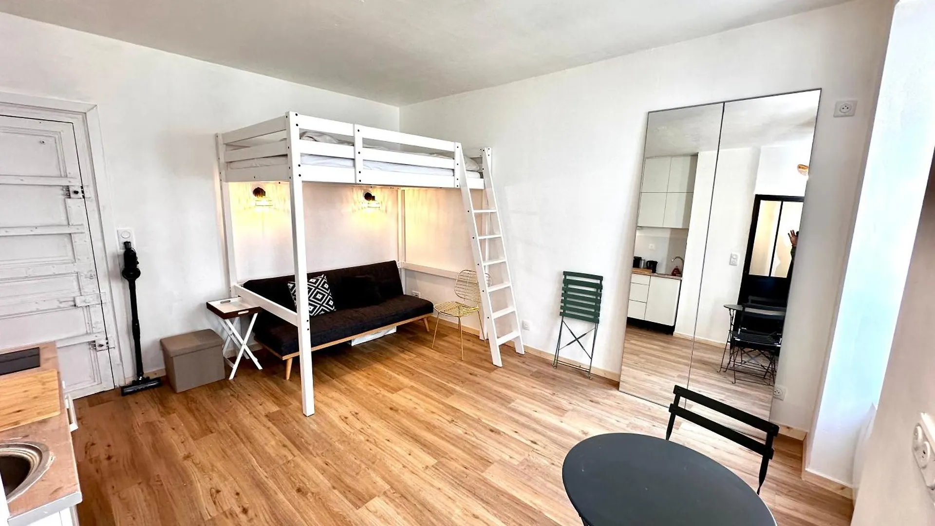 Apartman Sunny Paris Studio In The Heart Of 11Eme Franciaország
