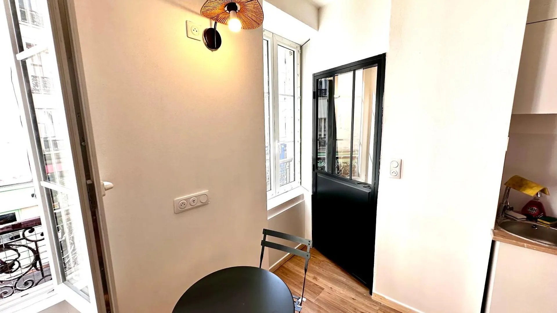Sunny Paris Studio In The Heart Of 11Eme Apartman