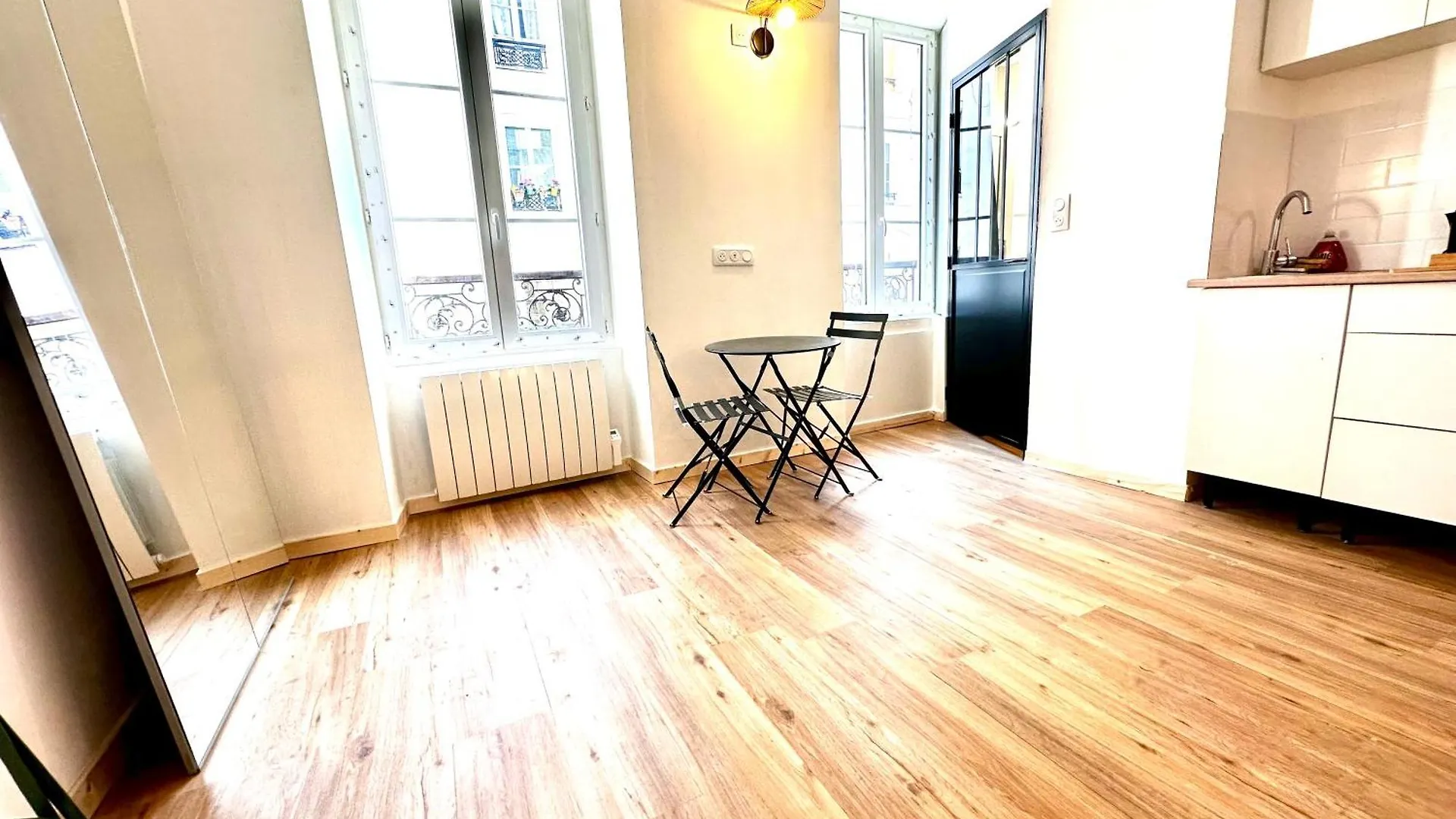 Sunny Paris Studio In The Heart Of 11Eme