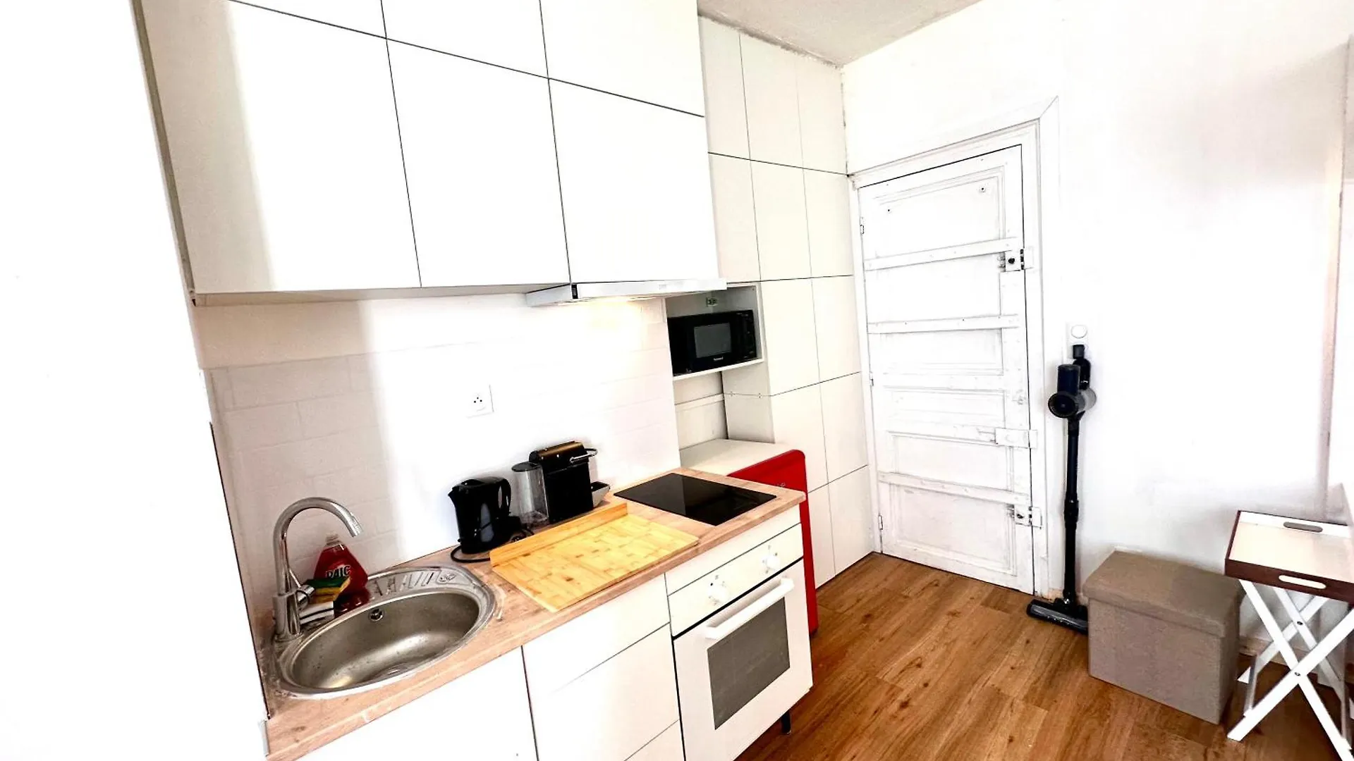 Sunny Paris Studio In The Heart Of 11Eme